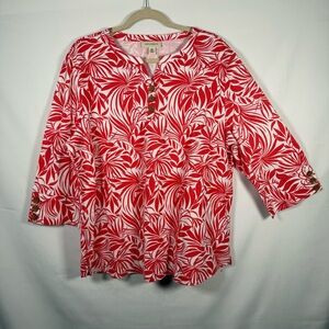 Appleseed's Red and‎ White Palm Print Blouse Buttons